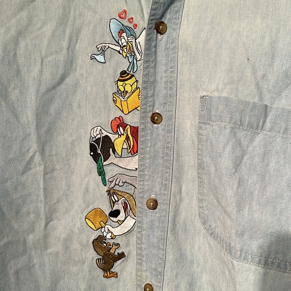 Vintage, Warner Bros studio denim shirt men’s Size S. 1button slightly damaged. - Picture 2 of 5